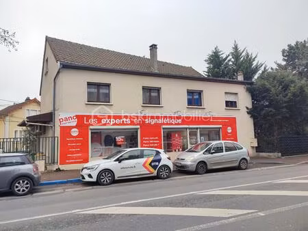 local d'activités de 73 69 m² à savigny-sur-orge