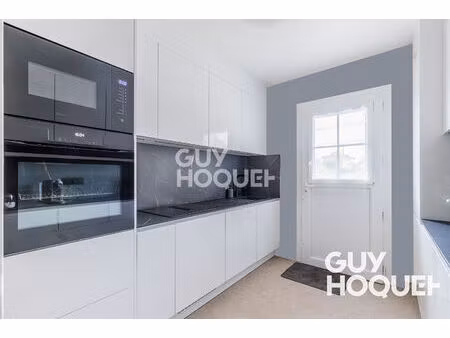 ensemble comprenant maison  duplex  atelier et garage