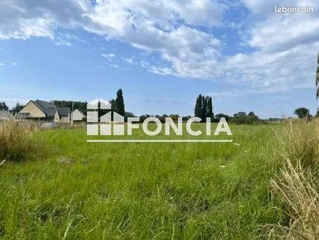 terrain plat idéalement situé entre st malo et le mont saint michel