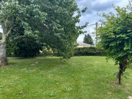 vente terrain 550 m² à créon (33670)  106 000 €
