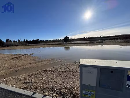 vente terrain 200 m² à sauvian (34410)  91 000 €