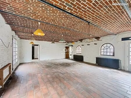 maison 8 pièces 207 m²