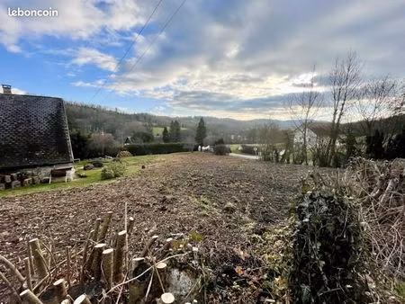 terrain 758 m² marlioz