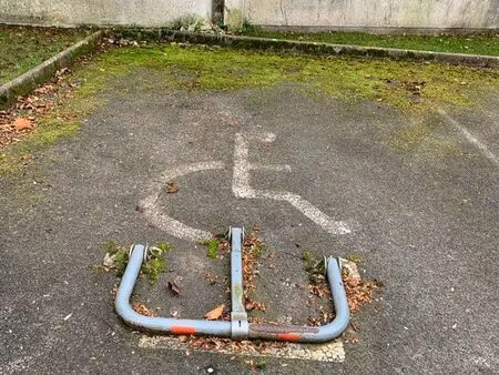 location place de parking