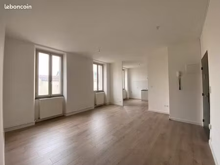 appartement t3 de 62m2 - centre ville saint gaudens