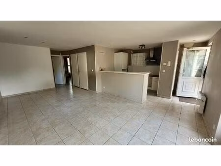 appartement 3 pièces 63 m²