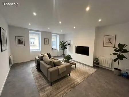 t6 lannemezan rénové & sécurisé plein centre ville 132 m²