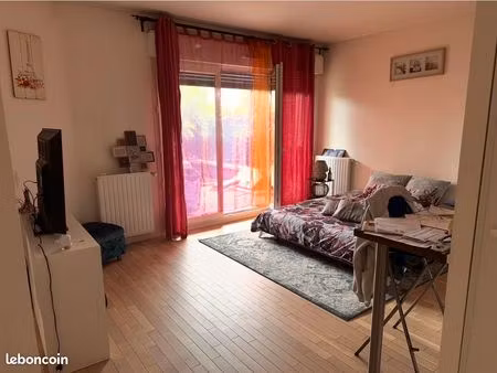 appartement en studio a louer