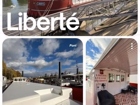 location sur une péniche de 115m2