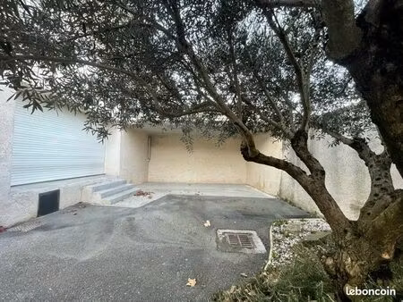 appartement rez-de-chaussée 62m2 avec jolie terrasse 30m2 clôturée