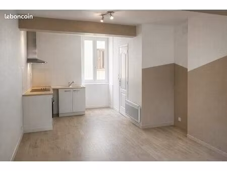 tulle – quartier trech / hôpital – studio 35 m²