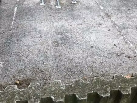 place de parking fermé port grégau la grande motte