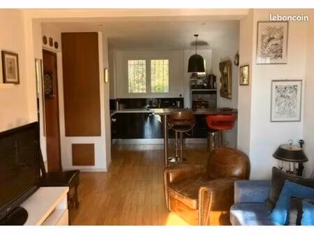 loue appartement èze village