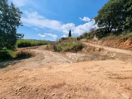 vente terrain 1570 m² à peymeinade (06530)  227 000 €