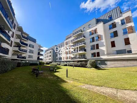 exclusivité ! résidence central park (2015) : a deux pas des gares rer (neuville universit