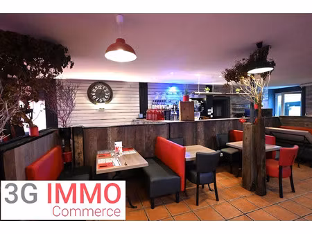 vente locaux professionnels 130 m² à feurs (42110)  60 000 €