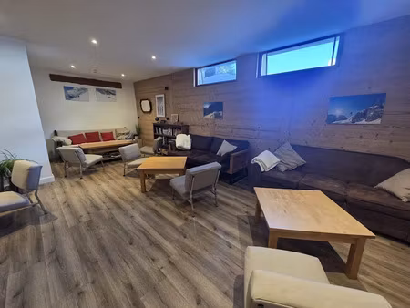 vente locaux professionnels 567 m² à le monêtier-les-bains (05220)  1 090 000 €