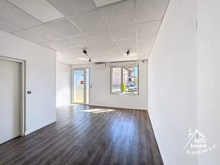 vente locaux professionnels 1 pièce 50 m² à saint-laurent-de-mure (69720)  168 000 €