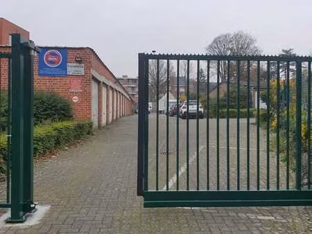 box de stockage sécurisé.