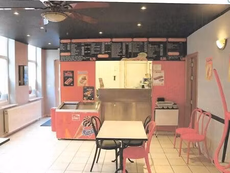 bien professionnel à louer à walcourt € 1.200 (kln66) - claude amirkhanian | zimmo