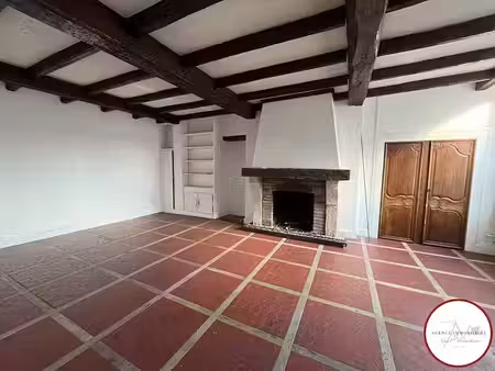 vente locaux professionnels 6 pièces 290 m² à saint-amand-montrond (18200)  192 000 €