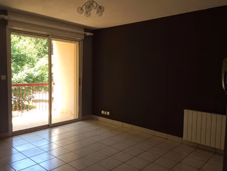 location appartement 2 pièces 31.91 m² à onet-le-château (12000)  407 €