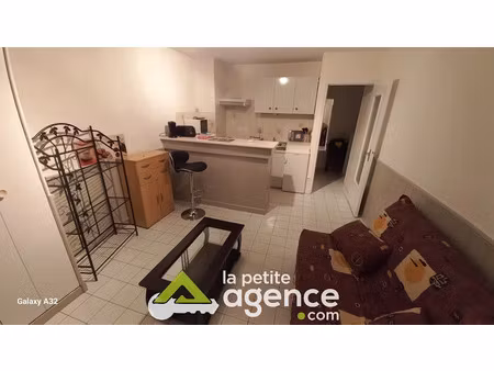 location appartement 1 pièce 22.43 m² à bourges (18000)  503 €