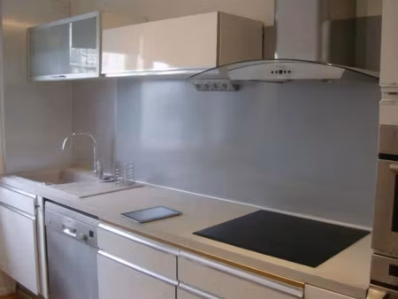 location appartement 4 pièces 98 m² à aix-les-bains (73100)  1 450 €