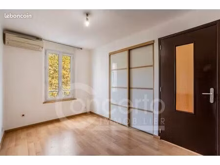 maison de village a louer 3 pieces - le luc