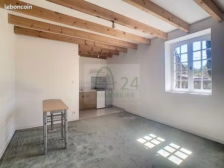 studio 1 pièce 20 m²