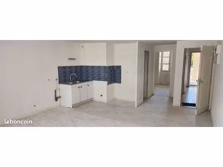 t2 45m² moirans centre moirans