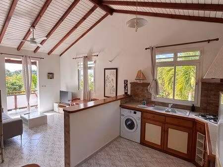 appartement f3 à louer - anse-bertrand