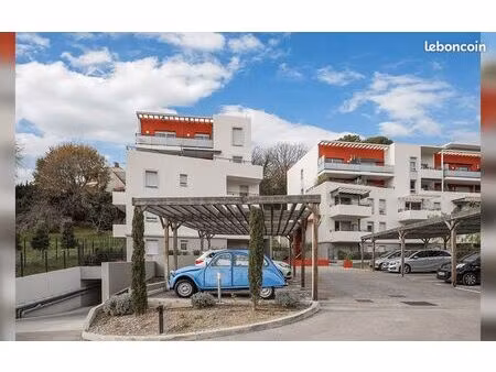 appartement 3 pièces 64 m²