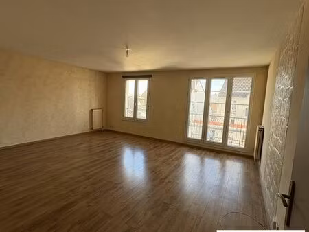 appartement 3 pièces 75 m²