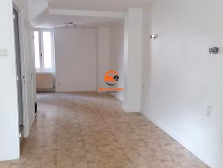 maison 3 pièces 74 m²