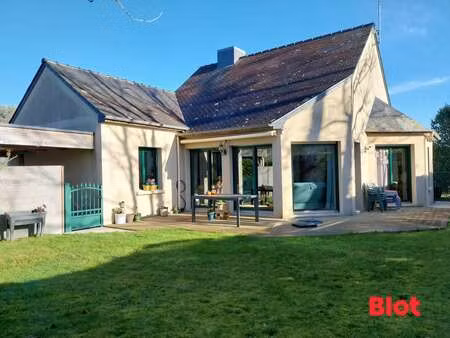vente maison à dinard (35800) : à vendre / 118m² dinard