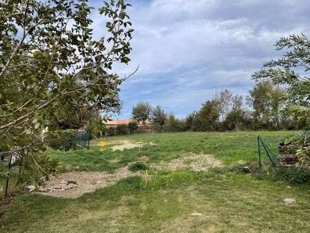 terrain constructible viabilisé à vendre