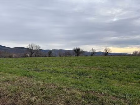 terrain constructible viabilisé à vendre