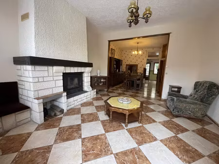 location meublée maison 3 pièces 88 m² à guise (02120)  586 €