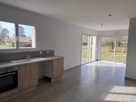 location maison 4 pièces 89 m² à mont-de-marsan (40000)  859 €