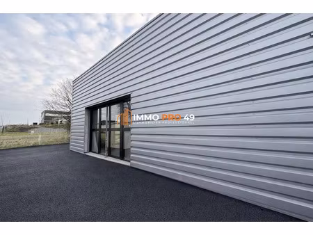 location locaux professionnels 260 m² à la séguinière (49280)  1 500 €