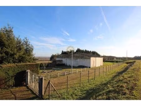 local d'activités à vendre