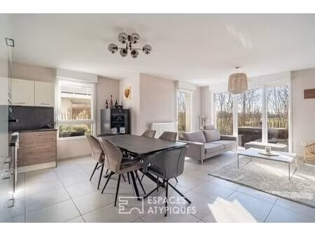 rez-de-jardin dans un environnement arboré