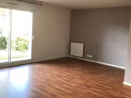 vente appartement 3 pièces à saint-méen-le-grand (35290) : à vendre 3 pièces / 67m² saint-