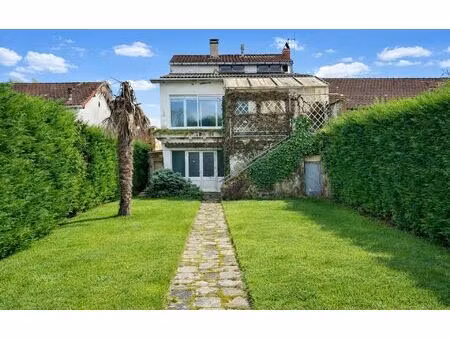 maison castres 204 m² t-6 à vendre  179 000 €