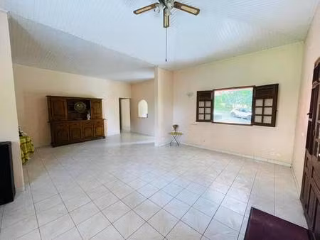 maison de plain-pied à vendre