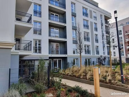 à louer – superbe t2 lumineux à thiais (94320)