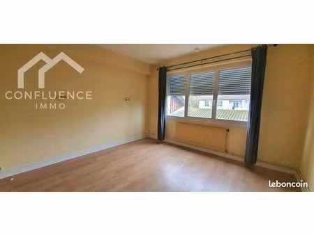 studio 1 pièce 26 m²