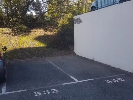 ◊ parking sécurisé – 5 min gare deuil-montmagny