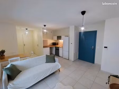 résidence séniors et inclusive - centre voiron - t2 neuf meublé avec charme - 46m² + terra